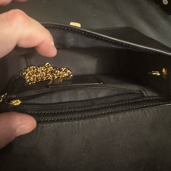 Coach - Picture 6 of 6